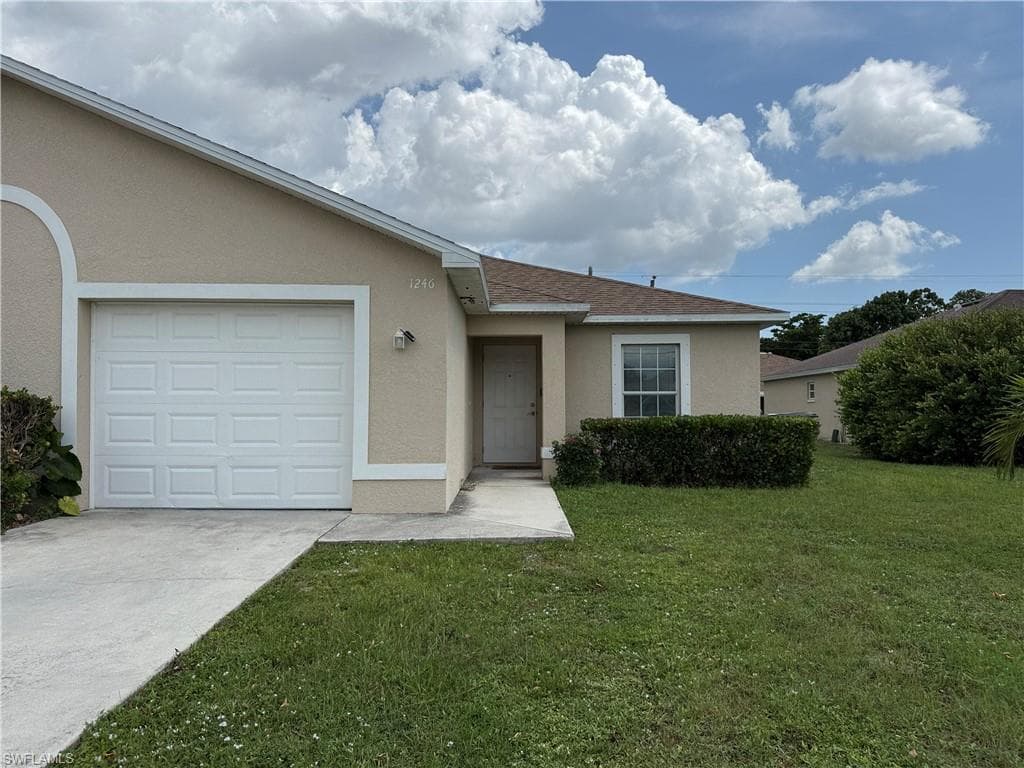 1248 SE 8th ST CAPE CORAL, FL 33990