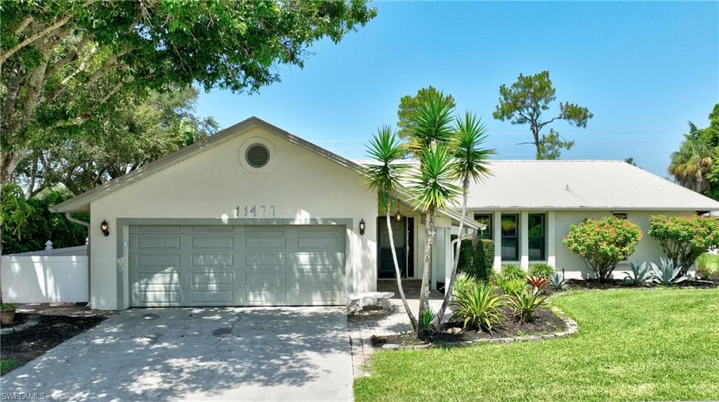 11477 Longshore WAY W NAPLES, FL 34119