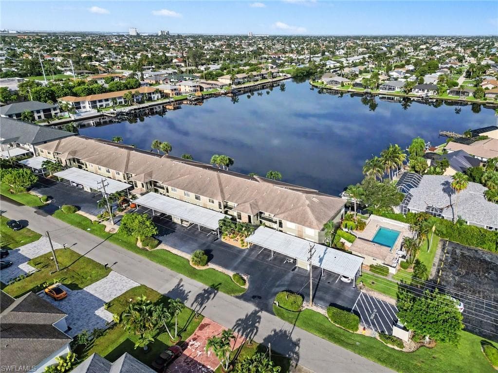 4622 SW Santa Barbara PL 111 CAPE CORAL, FL 33914
