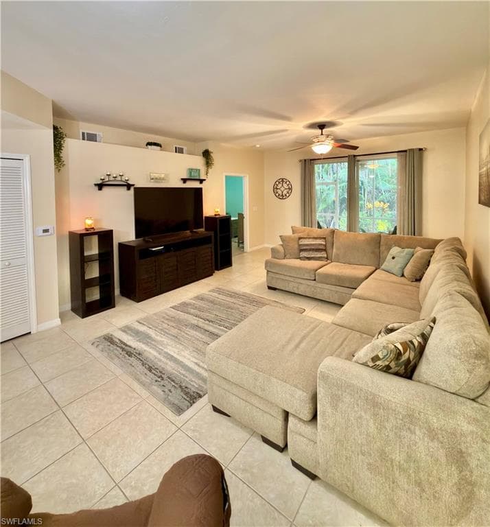 517 Robin Hood CIR 101 NAPLES, FL 34104