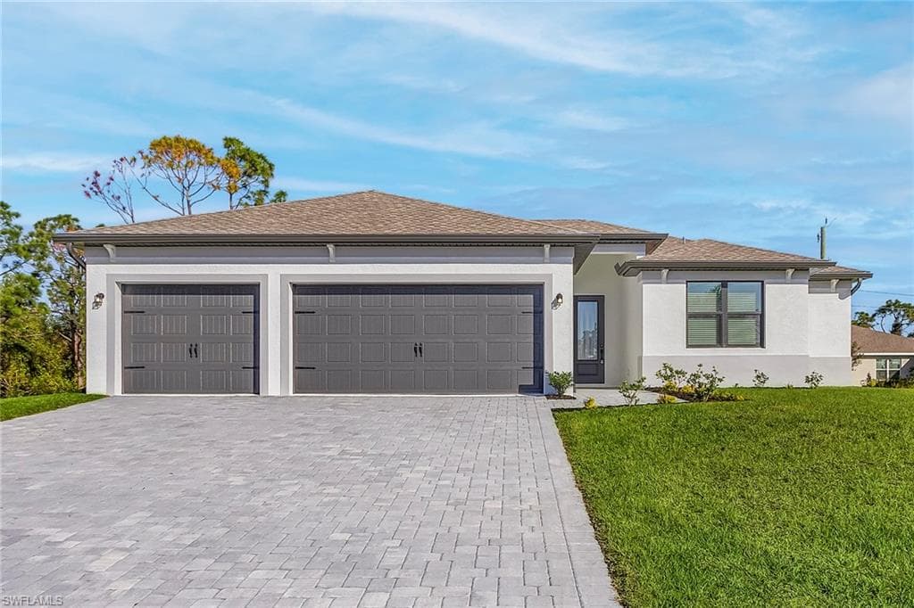 401 SW 32nd TER CAPE CORAL, FL 33914