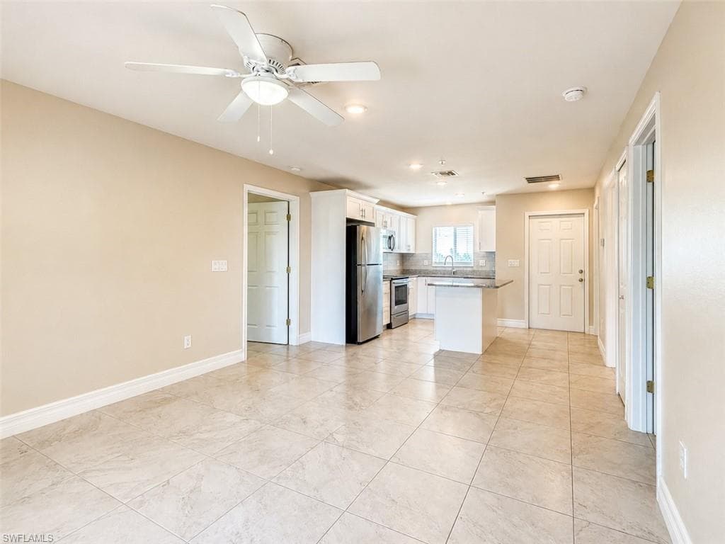 1625 SW 1st AVE CAPE CORAL, FL 33991