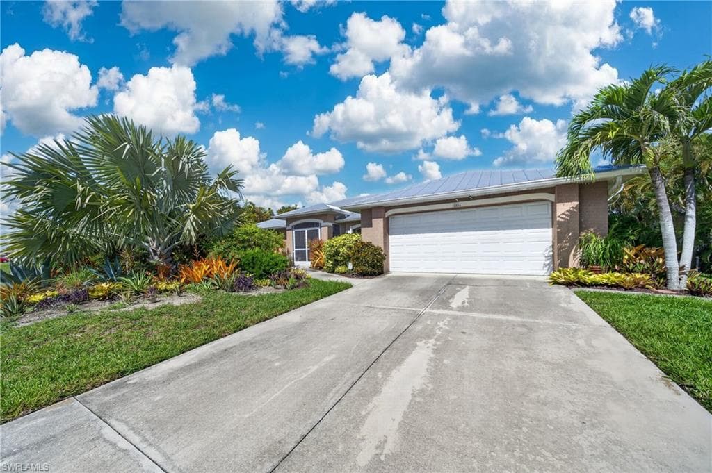 1804 SW 1st AVE CAPE CORAL, FL 33991