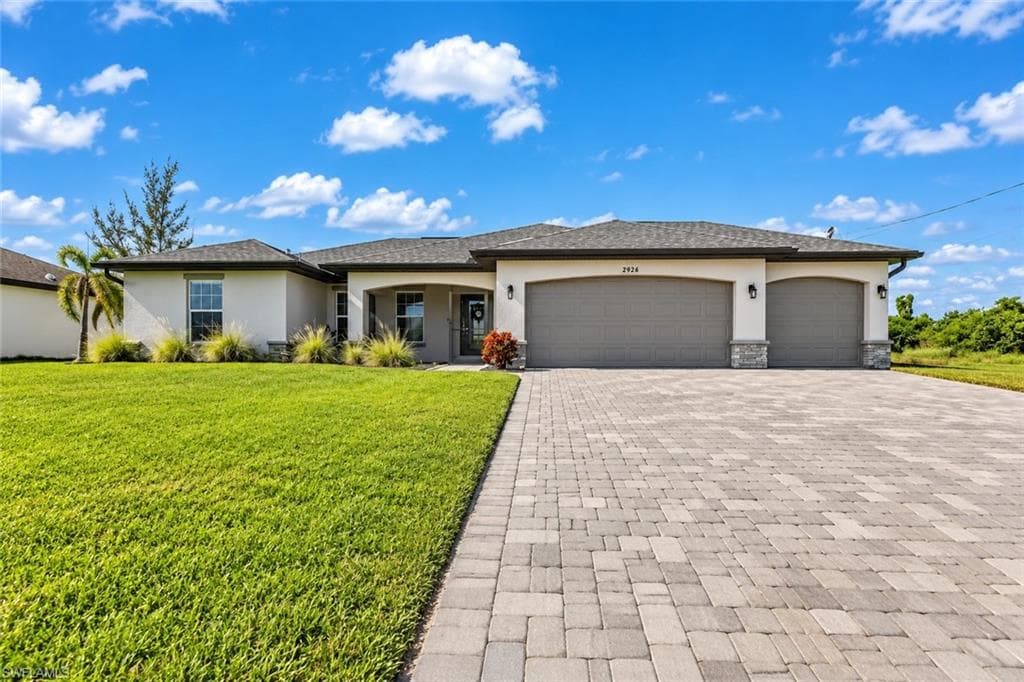 2926 NW 25th ST CAPE CORAL, FL 33993