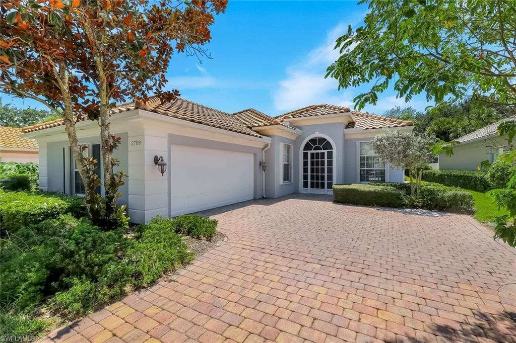 2709 Island Pond LN NAPLES, FL 34119