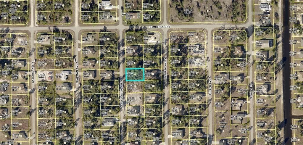 733 Fullerton AVE S LEHIGH ACRES, FL 33974