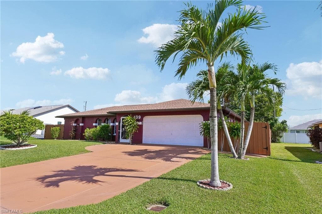 139 SE 30th ST CAPE CORAL, FL 33904
