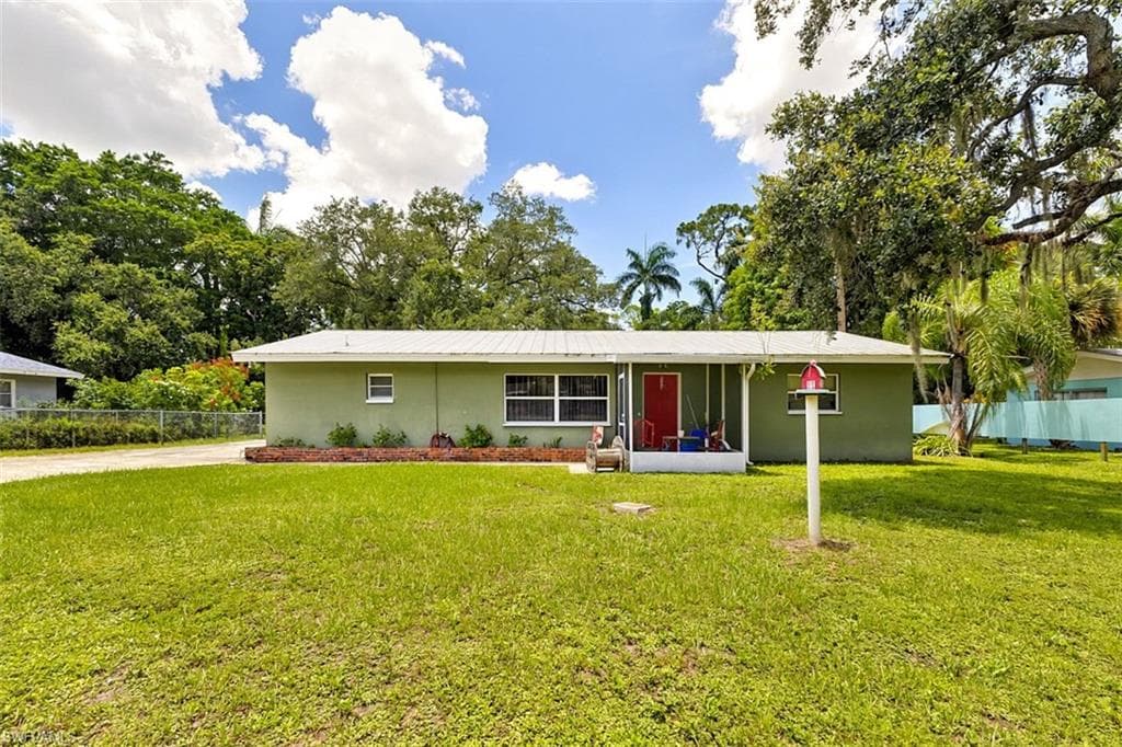 306 Chattanooga DR FORT MYERS, FL 33905