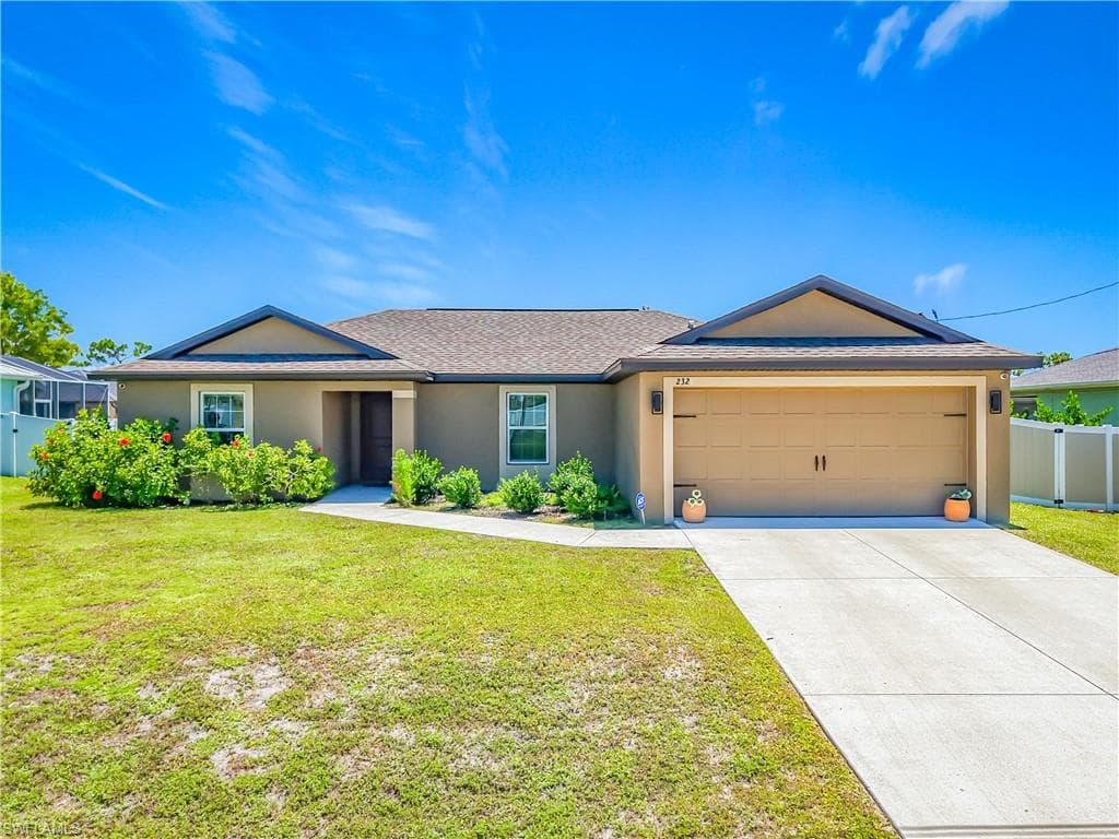 2320 NW 26th TER CAPE CORAL, FL 33993