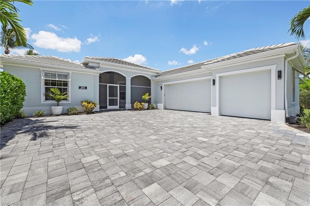 2644 Fairmont Cove CT CAPE CORAL, FL 33991