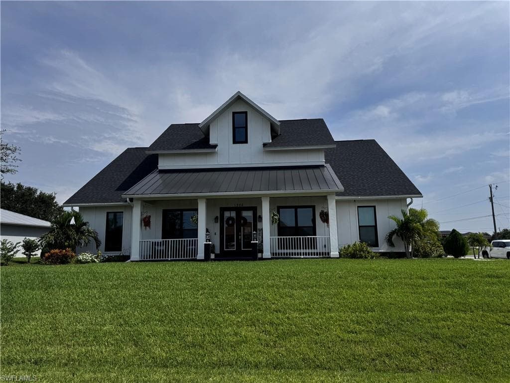 1305 NW 10th TER CAPE CORAL, FL 33993