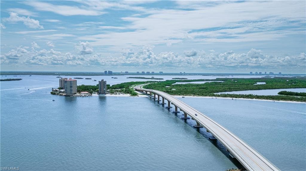 8000 Lagoon RD FORT MYERS BEACH, FL 33931