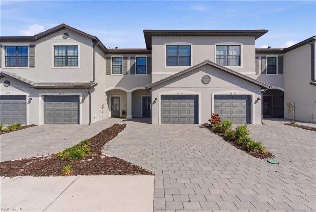 14126 Pine Lodge LN FORT MYERS, FL 33913