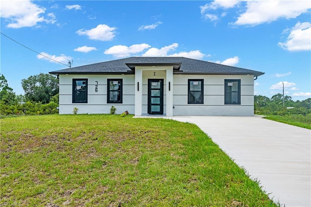 726 Clancy ST E LEHIGH ACRES, FL 33974