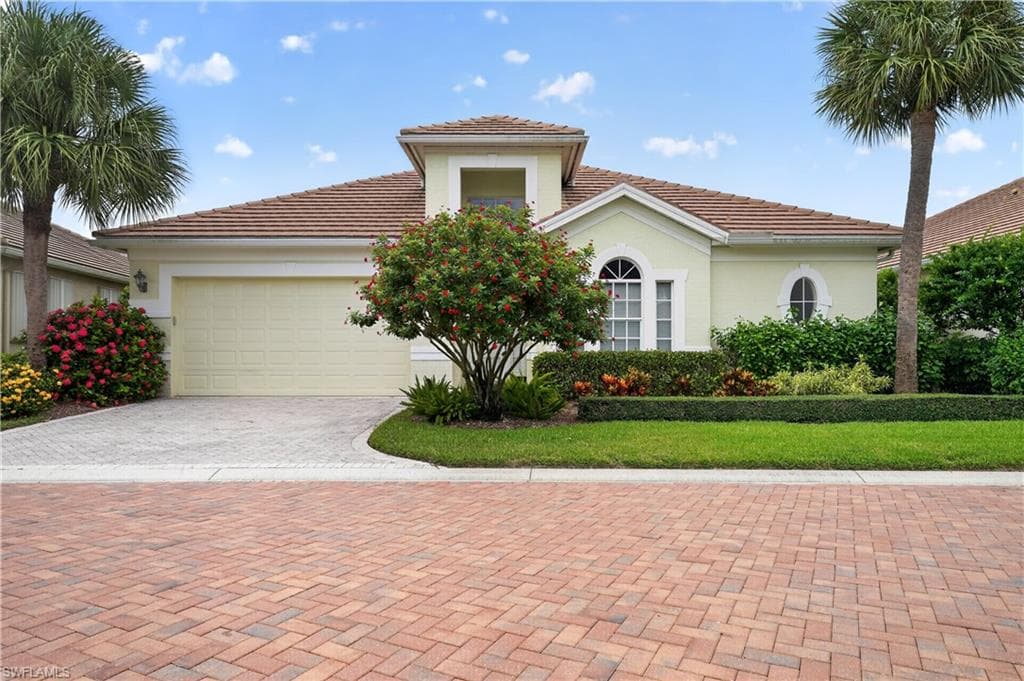 2317 Island Cove CIR NAPLES, FL 34109