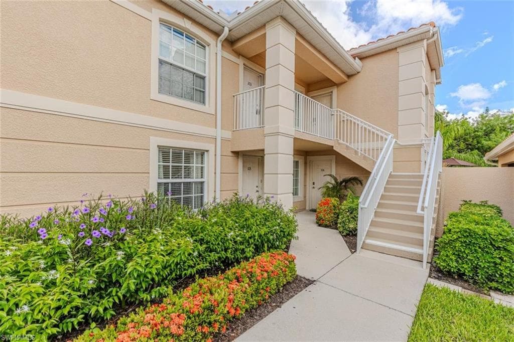 26650 Bonita Fairways BLVD 103 BONITA SPRINGS, FL 34135