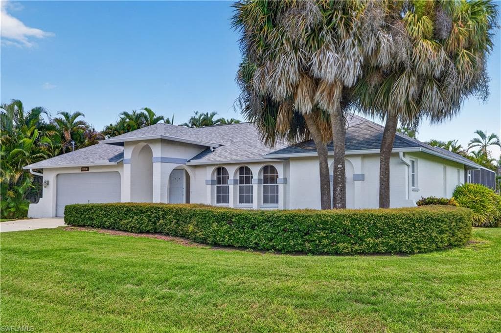 2601 SW 37th TER CAPE CORAL, FL 33914