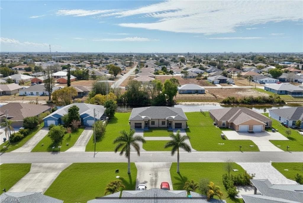 542/544 6th TER CAPE CORAL, FL 33990
