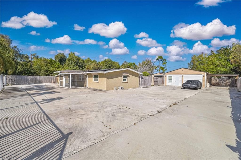 101 Lucille AVE FORT MYERS, FL 33916