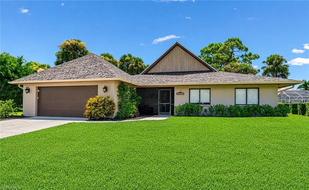 9908 White Sands PL BONITA SPRINGS, FL 34135
