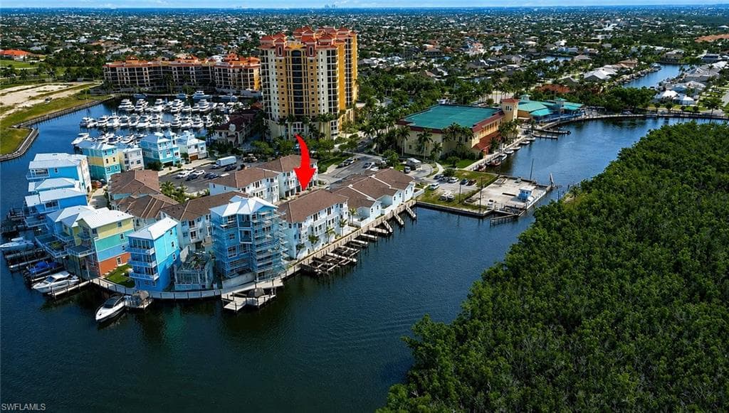 5816 Shell Cove DR CAPE CORAL, FL 33914