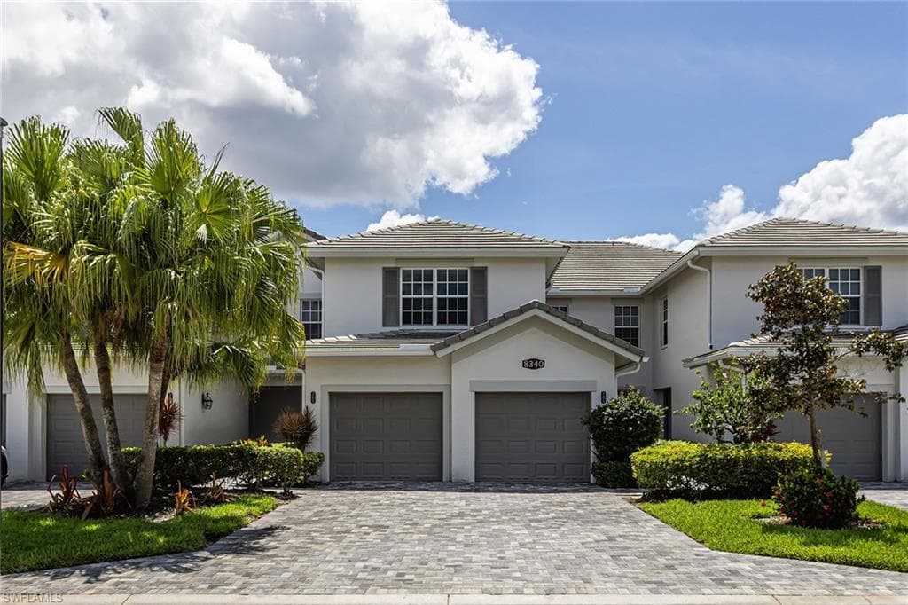 8340 Whisper Trace WAY 205 NAPLES, FL 34114