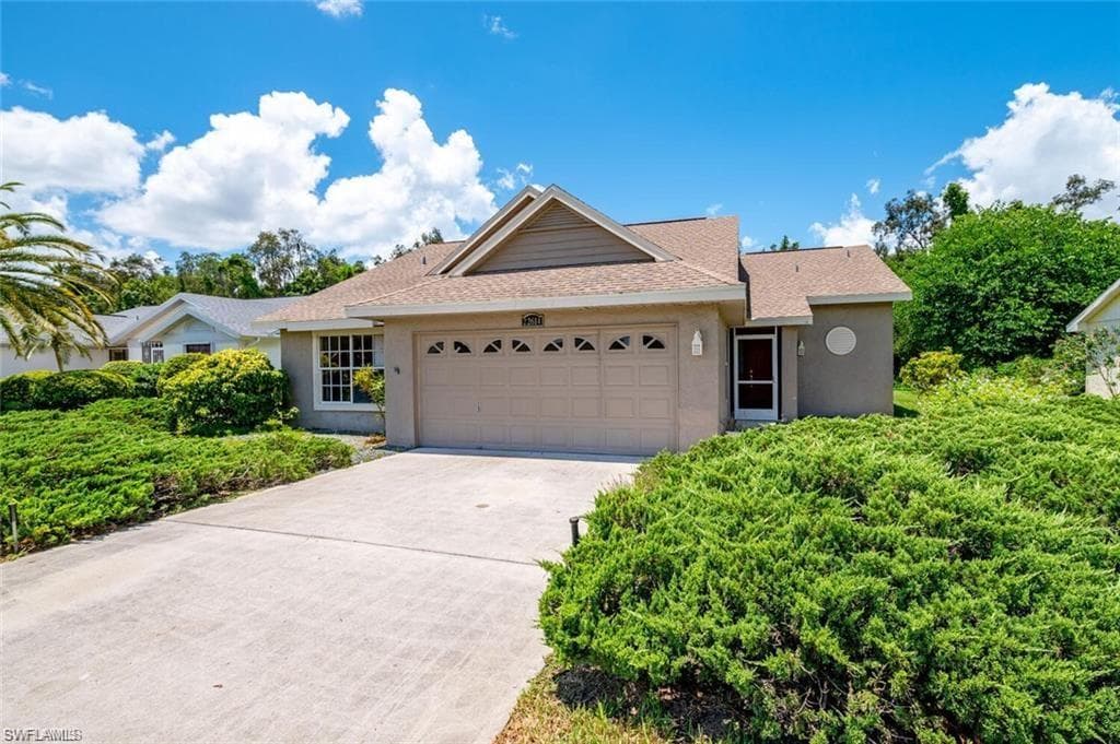 22614 Fountain Lakes BLVD ESTERO, FL 33928