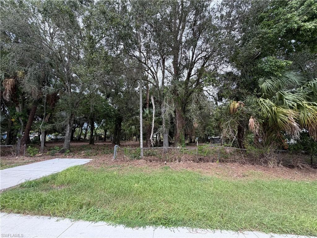 Adams AVE W IMMOKALEE, FL 34142