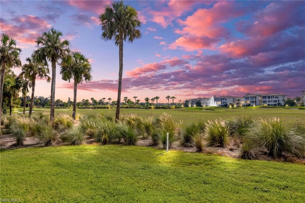 604 El Camino Real 9-101 NAPLES, FL 34119