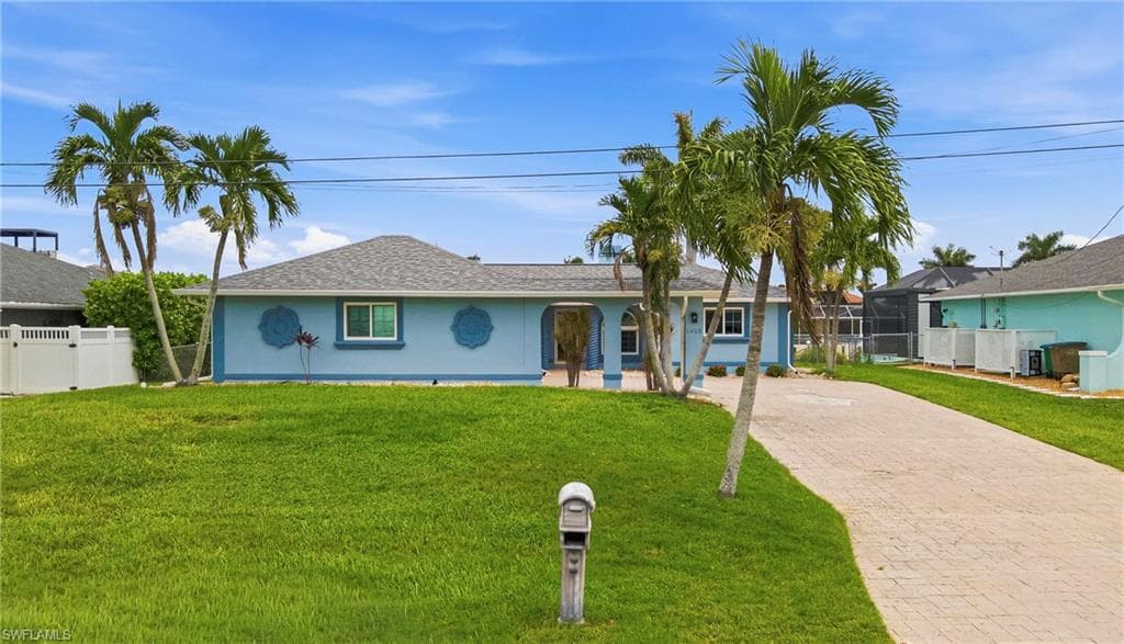 1409 SW 43rd TER CAPE CORAL, FL 33914