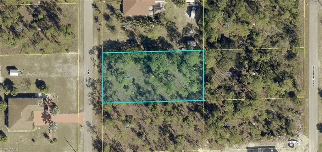 1412 Thompson AVE LEHIGH ACRES, FL 33972