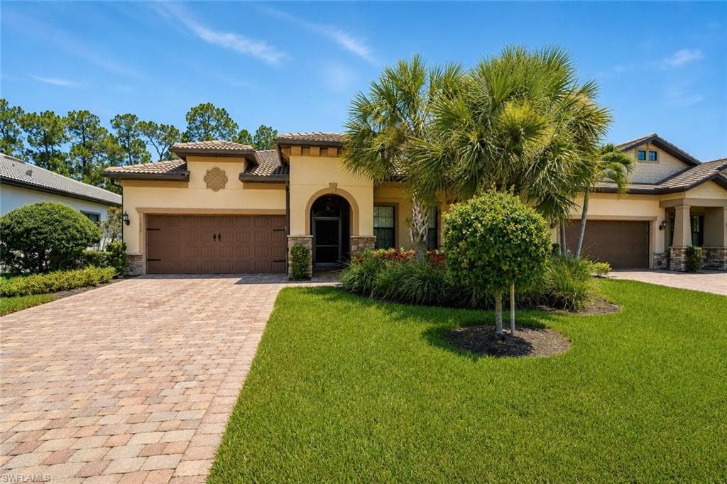 9432 Purple Martin CT NAPLES, FL 34120