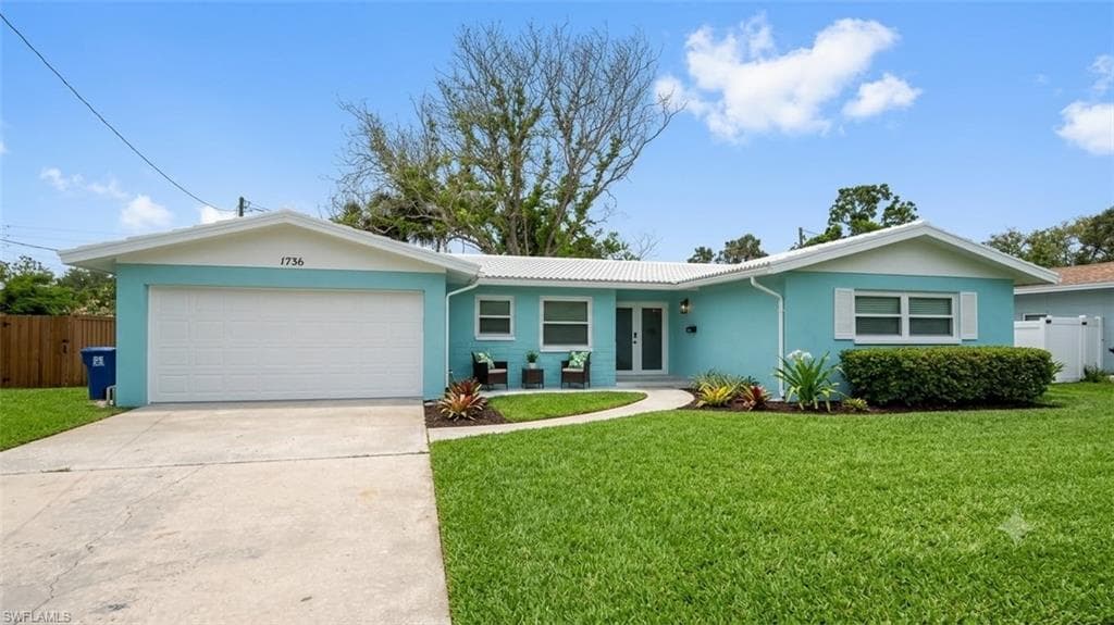 1736 Colorado AVE NE ST. PETERSBURG, FL 33703