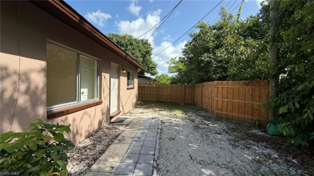 3718 Desoto AVE 3 FORT MYERS, FL 33916