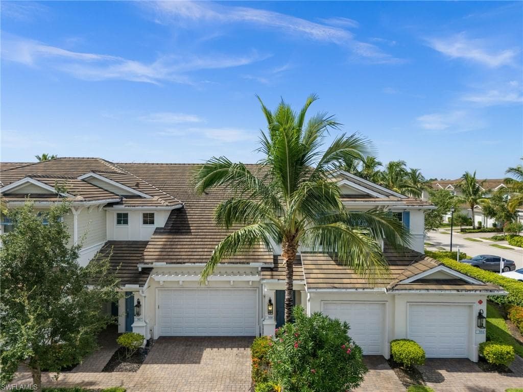 2344 Sheen LN 308 NAPLES, FL 34120