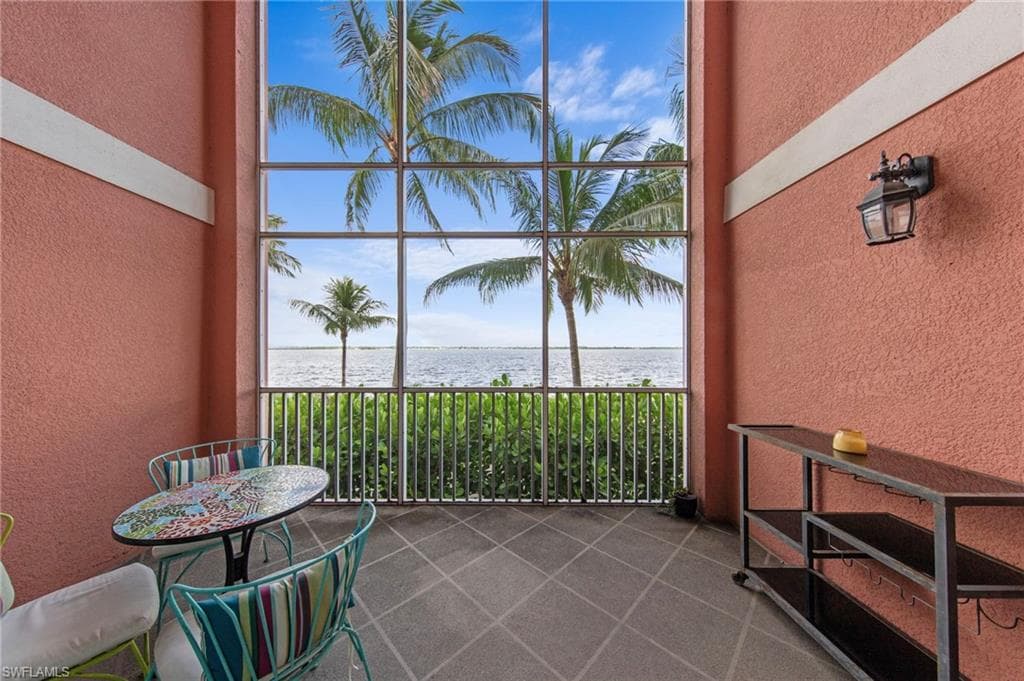 2745 1st ST 106 FORT MYERS, FL 33916