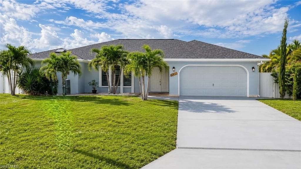 1520 SE 20th CT CAPE CORAL, FL 33990
