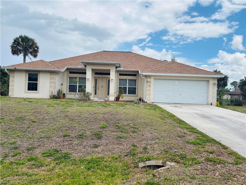 20 Hampton AVE LEHIGH ACRES, FL 33936