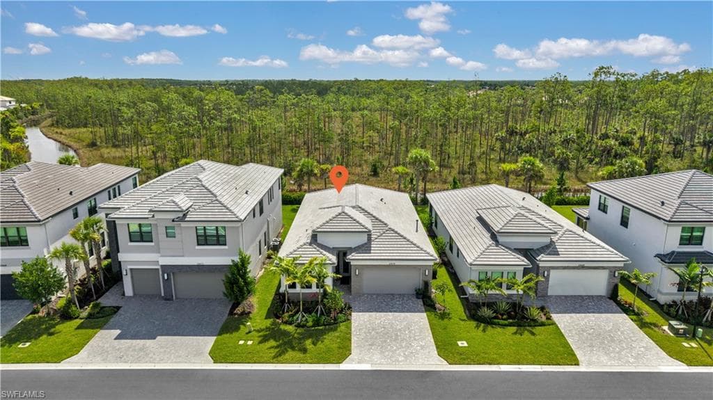 20678 Fair Oak LN ESTERO, FL 33928
