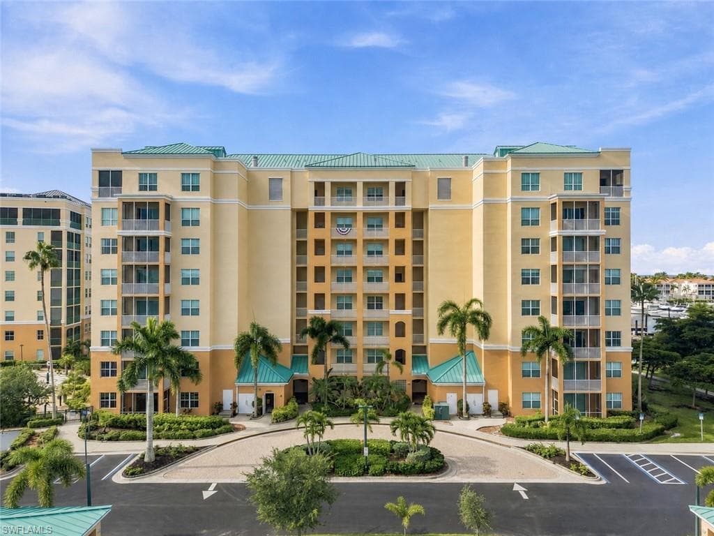 2060 Matecumbe Key RD 2107 PUNTA GORDA, FL 33955