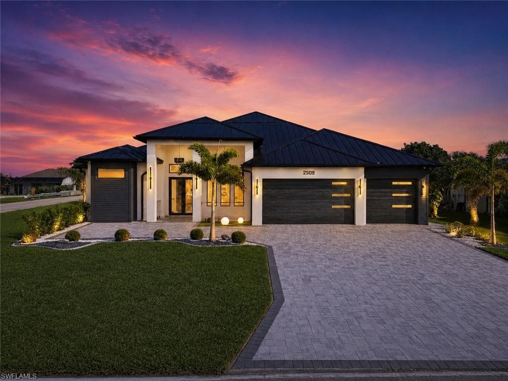 2509 SW 28th TER CAPE CORAL, FL 33914