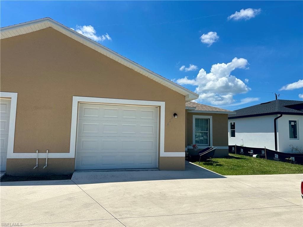 254 SW 3rd ST CAPE CORAL, FL 33991