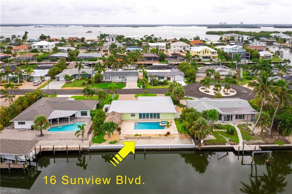 16 Sunview BLVD FORT MYERS BEACH, FL 33931