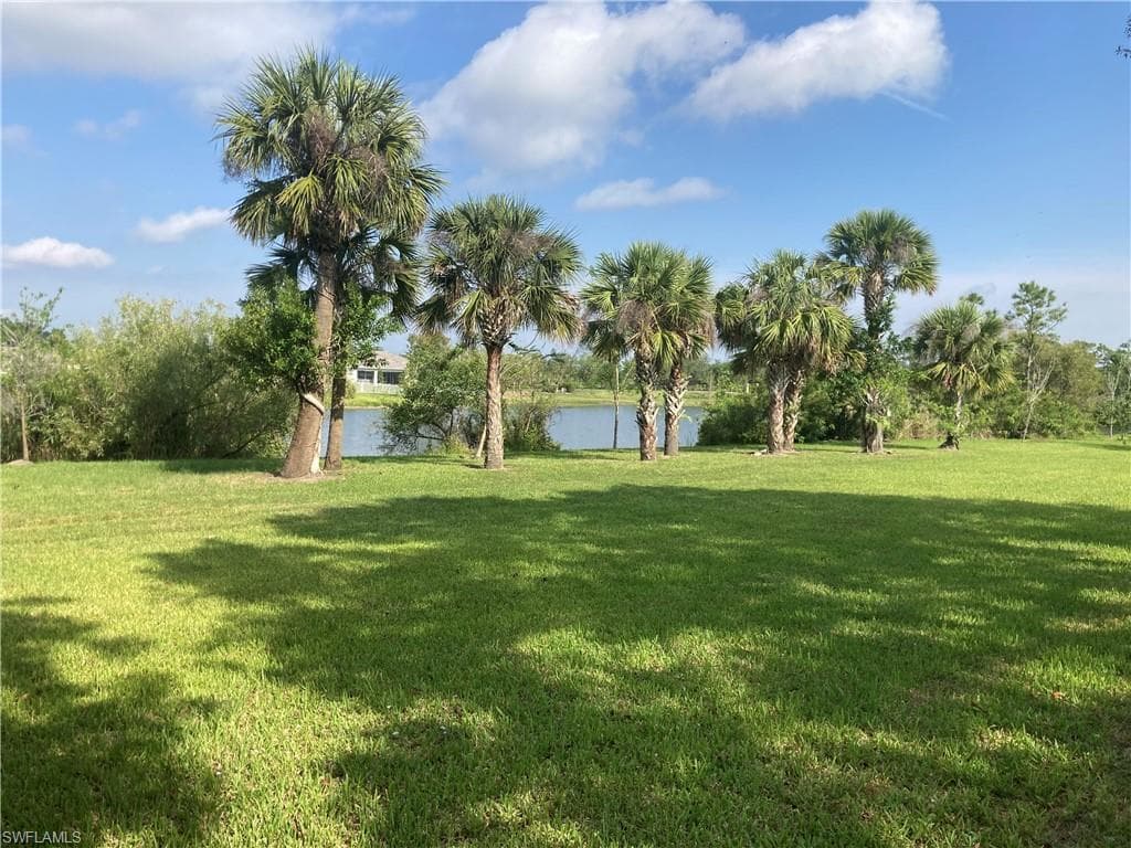 2140 Cook LN E ALVA, FL 33920