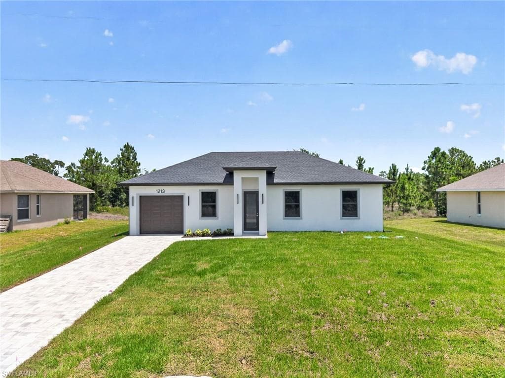 1213 Dodwin ST E LEHIGH ACRES, FL 33974