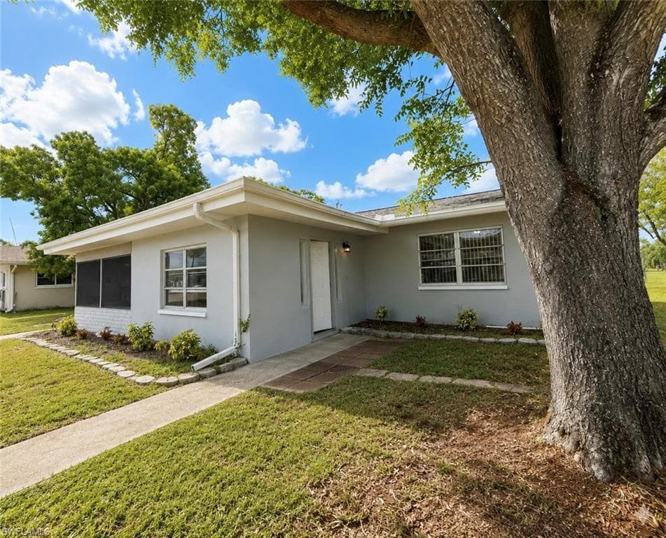 329 Tudor DR R CAPE CORAL, FL 33904