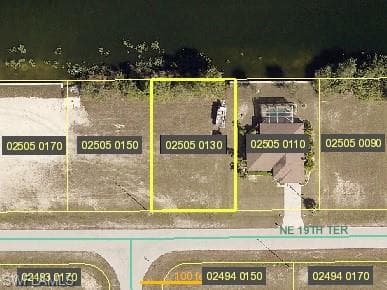 203 NE 19th TER CAPE CORAL, FL 33909
