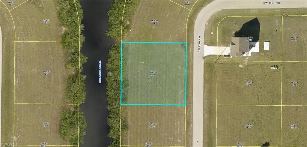 4052 NW 37th AVE CAPE CORAL, FL 33993