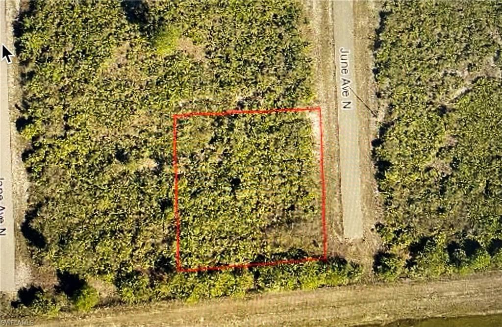 6001 June AVE N LEHIGH ACRES, FL 33971