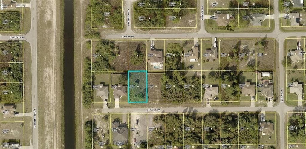 3026 33rd ST SW LEHIGH ACRES, FL 33976